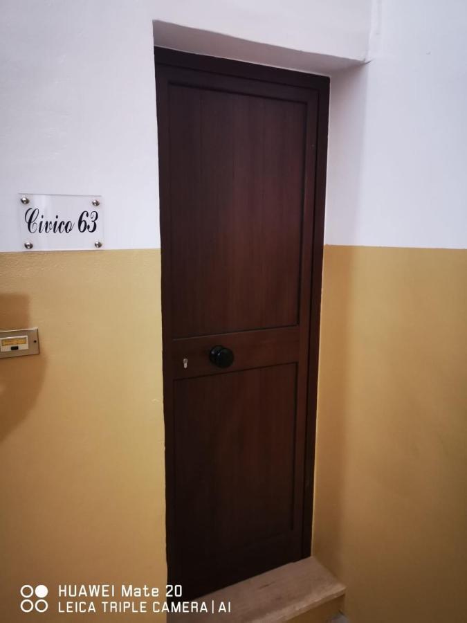 Villa Civico 63 Bríndisi Exterior foto